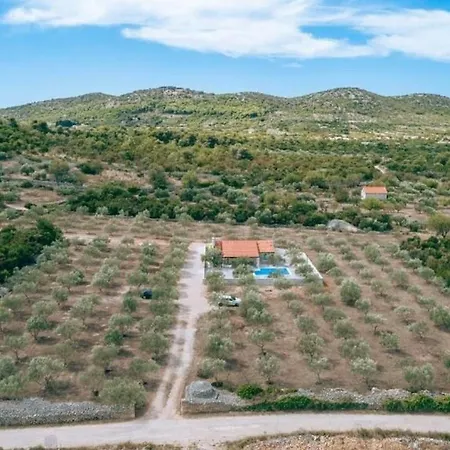 Ivana Whisper Of Nature Villa Vodice