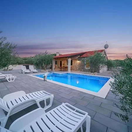 Ivana Whisper Of Nature