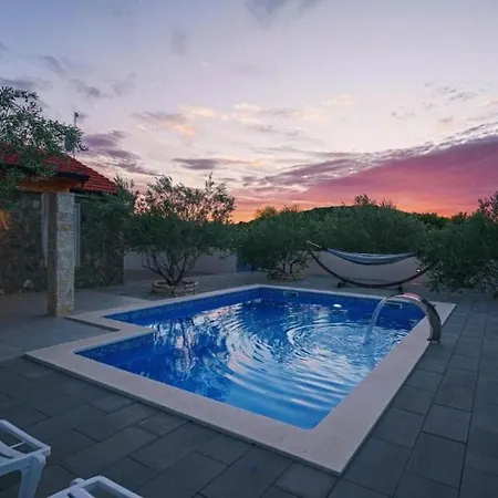 Ivana Whisper Of Nature Vodice