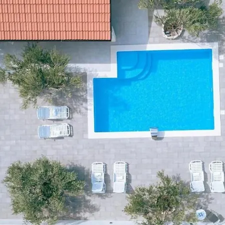 Ivana Whisper Of Nature * 沃迪切