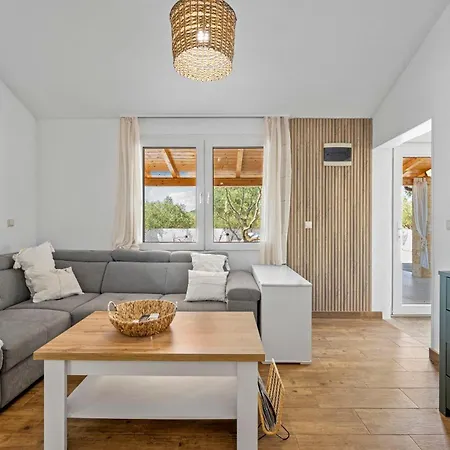 Ivana Whisper Of Nature Villa Vodice