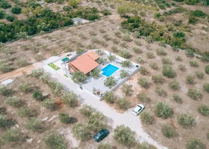 Ivana Whisper Of Nature Villa *