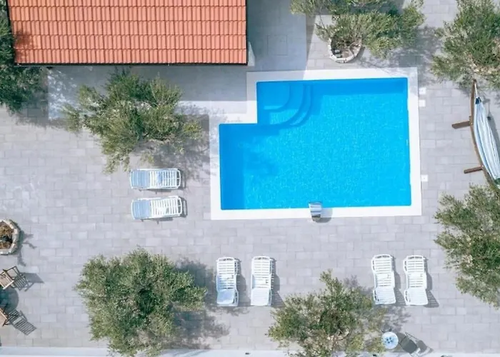 Ivana Whisper Of Nature * Vodice